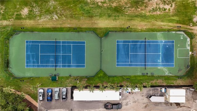 5940 PELICAN BAY PLAZA S 504, St Petersburg, FL 33707