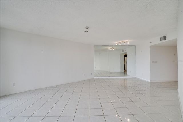 5940 PELICAN BAY PLAZA S 504, St Petersburg, FL 33707