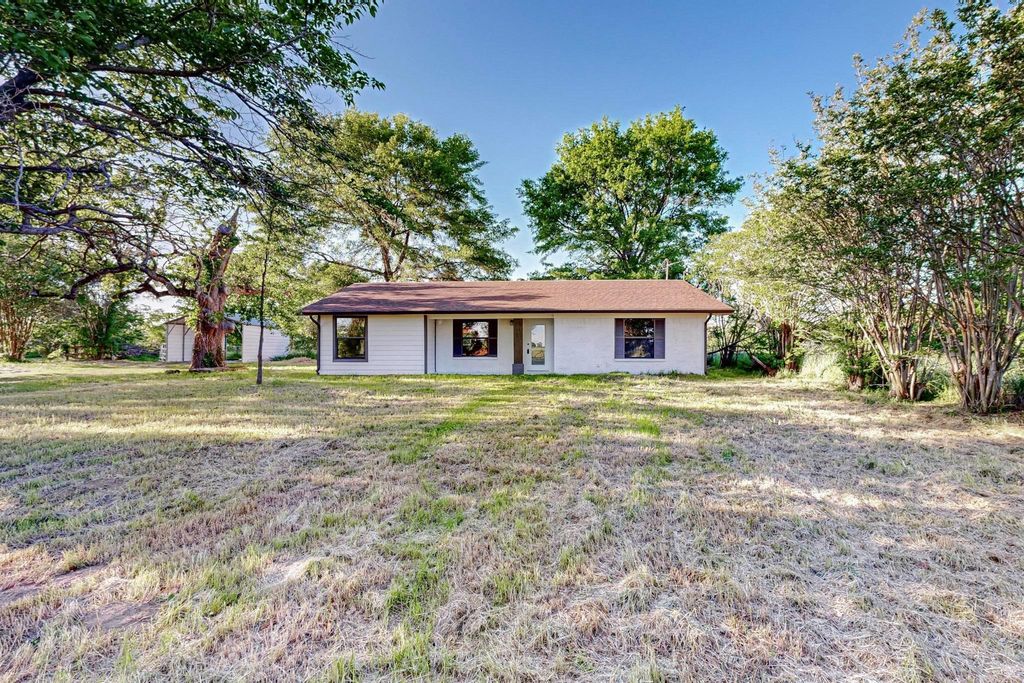 23538 Fm 3225, Tool, TX 75143