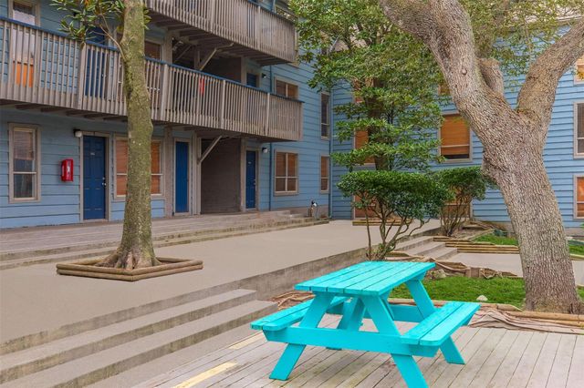8100 Seawall Boulevard A, Galveston, TX 77551