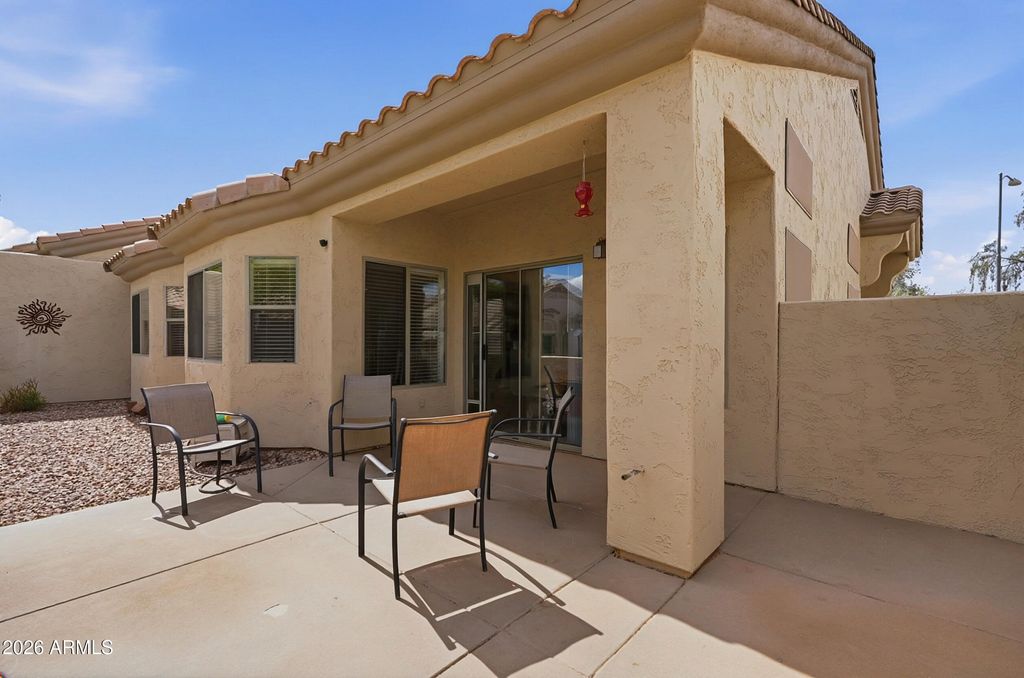 Image 20 of property listing at 1574 E SAGE Drive, Casa Grande, AZ 85122