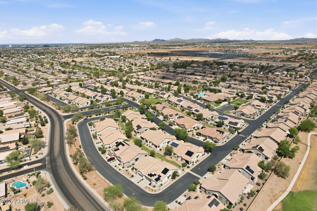 Image 31 of property listing at 1574 E SAGE Drive, Casa Grande, AZ 85122