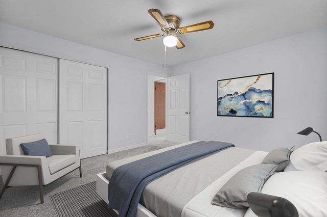 1000 W KAMPS AVENUE, Appleton, WI 54914