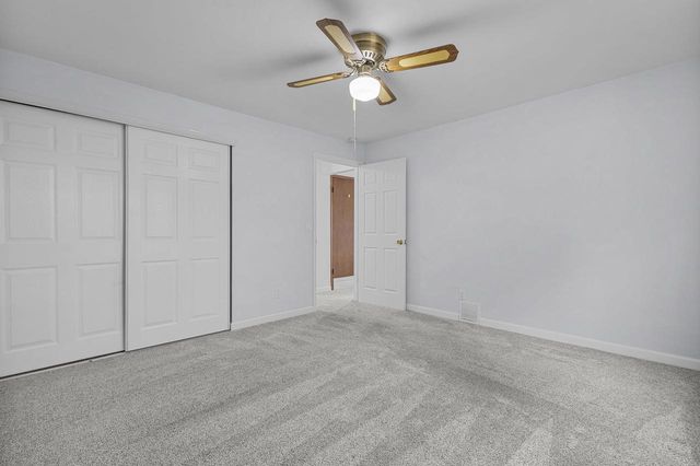 1000 W KAMPS AVENUE, Appleton, WI 54914