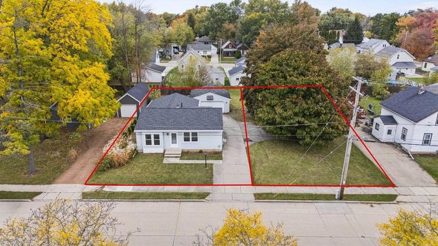 1000 W KAMPS AVENUE, Appleton, WI 54914