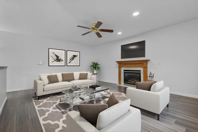 1000 W KAMPS AVENUE, Appleton, WI 54914