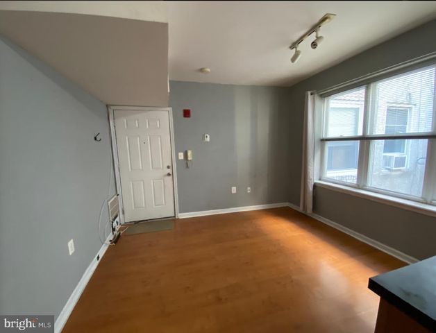 1430 W MASTER ST, Philadelphia, PA 19121