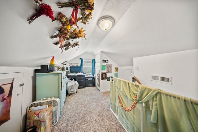 818 15th Street, Kenova, WV 25530