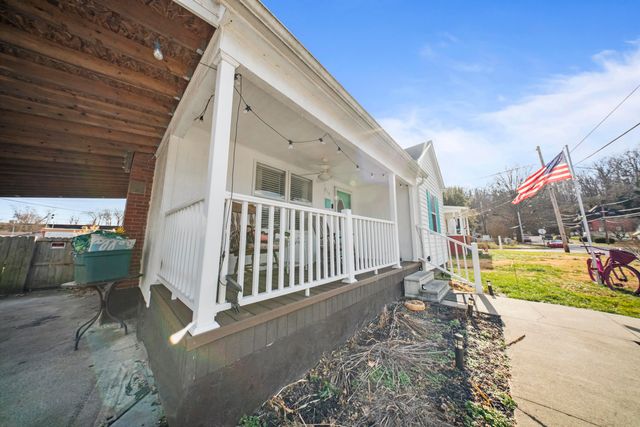 818 15th Street, Kenova, WV 25530