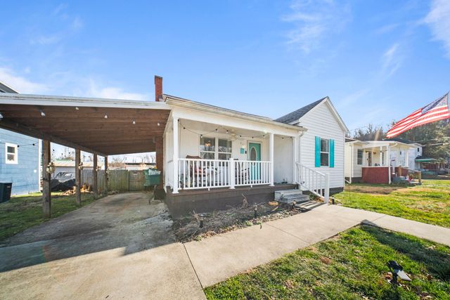 818 15th Street, Kenova, WV 25530