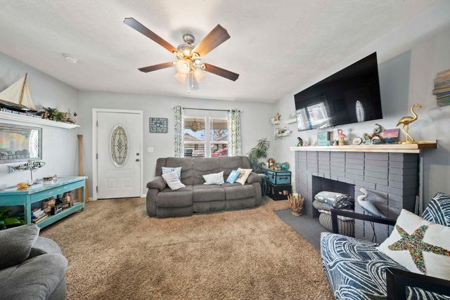 818 15th Street, Kenova, WV 25530