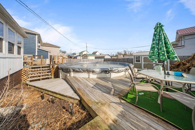 818 15th Street, Kenova, WV 25530