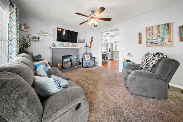 818 15th Street, Kenova, WV 25530