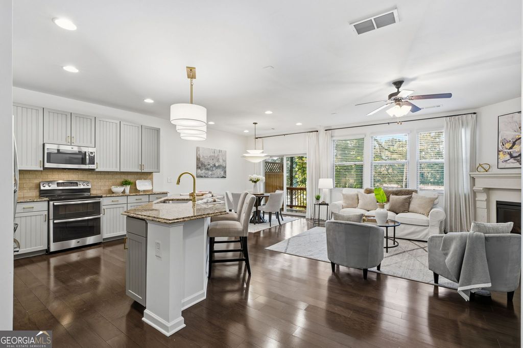 1599 Trailview Way NE, Atlanta, GA 30329 — photo 5