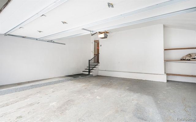 2747 Stoodleigh Drive, Rochester Hills, MI 48309