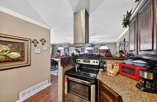 1819 E Maple Ave, Midland, TX 79705