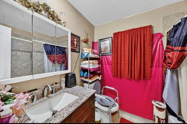 1819 E Maple Ave, Midland, TX 79705