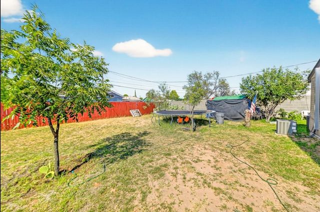 1819 E Maple Ave, Midland, TX 79705