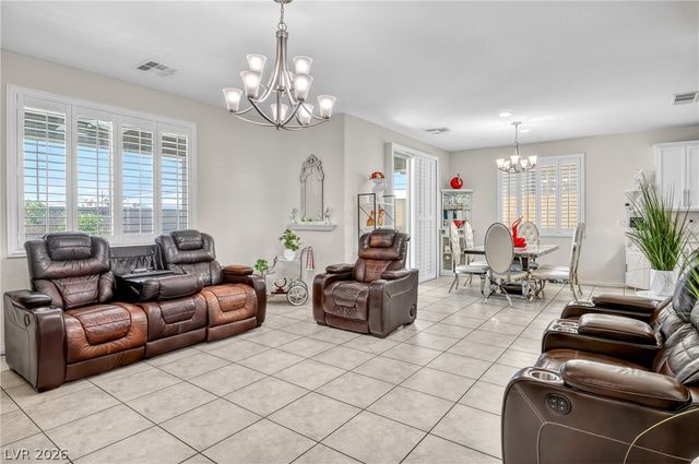 9186 Reinberg Street, Las Vegas, NV 89113