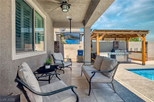 9186 Reinberg Street, Las Vegas, NV 89113