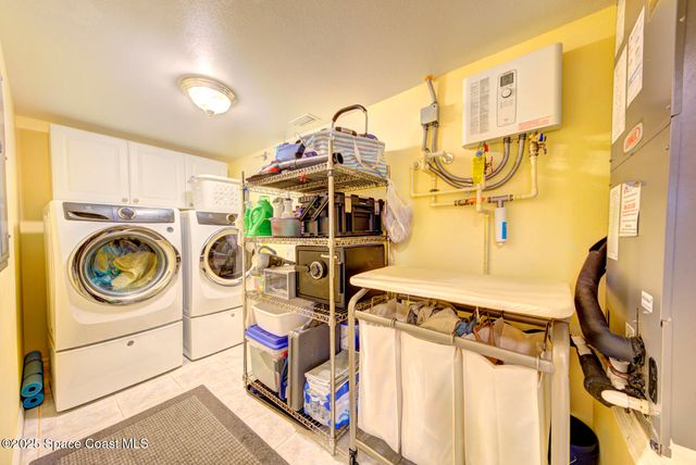 3360 S Atlantic Avenue 212, Cocoa Beach, FL 32931