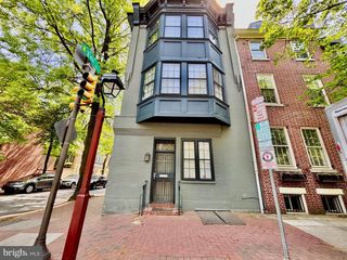 300 LOMBARD ST, Philadelphia, PA 19147