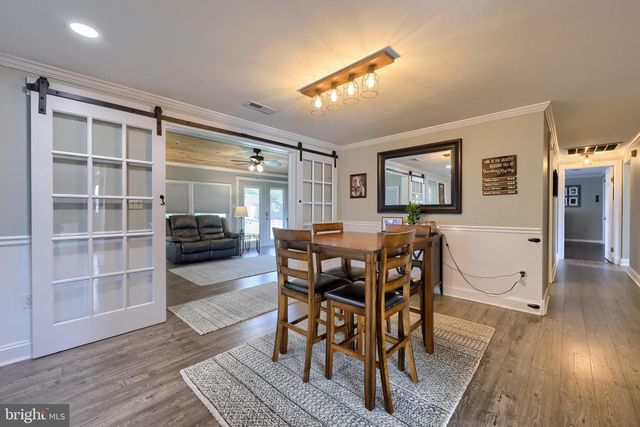 8 KAY DR, Lancaster, PA 17603