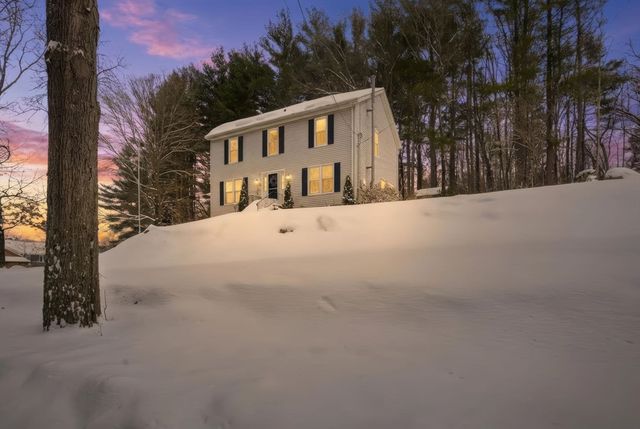 66 Buttonwood Avenue, Sutton, MA 01590