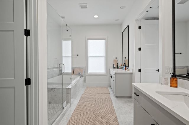 1719 Spyglass DR 7, Austin, TX 78746