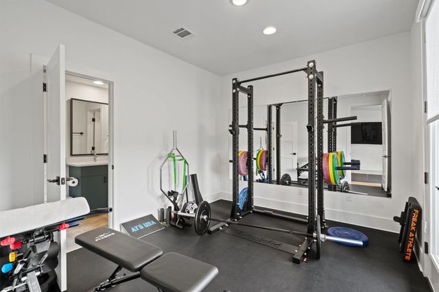 1719 Spyglass DR 7, Austin, TX 78746