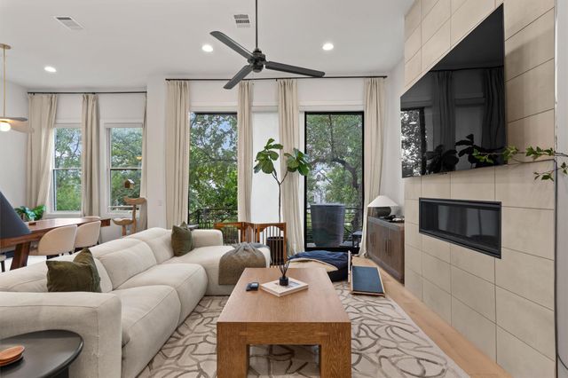 1719 Spyglass DR 7, Austin, TX 78746