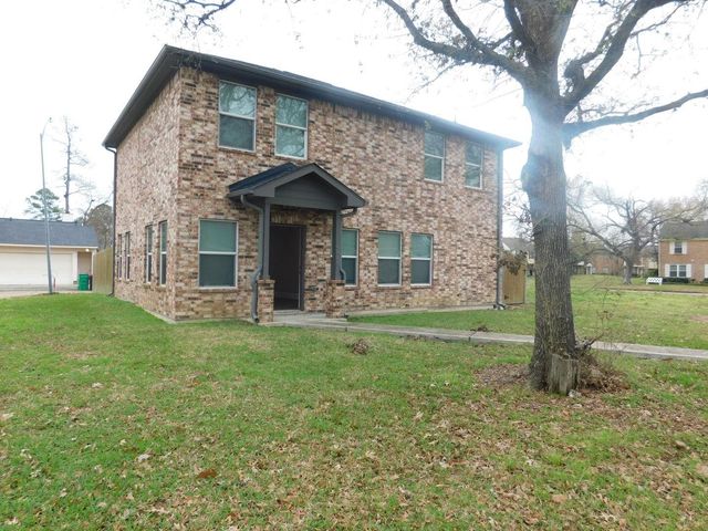 4803 Forest Court, Baytown, TX 77521