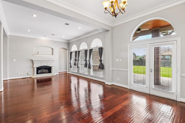 22715 Wilbur Lane, Tomball, TX 77375