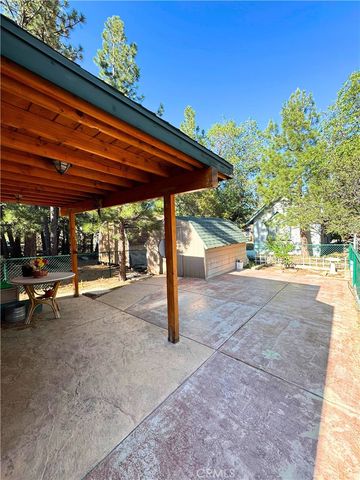 601 San Bernardino, Sugarloaf, CA 92386