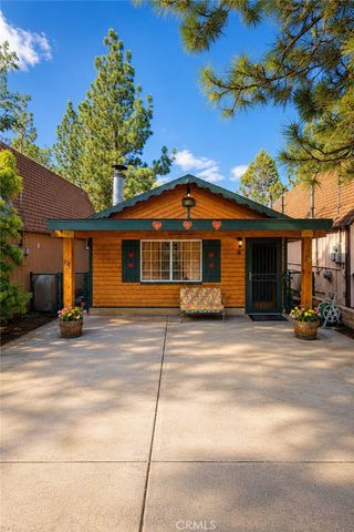 601 San Bernardino, Sugarloaf, CA 92386