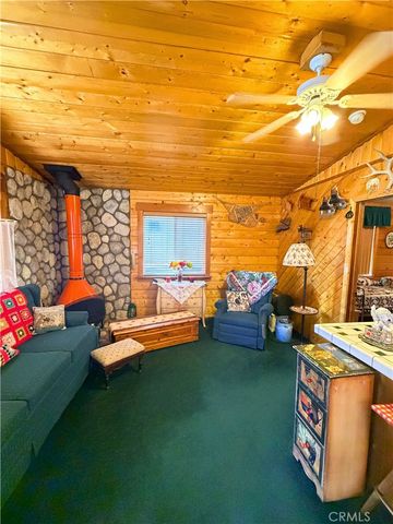 601 San Bernardino, Sugarloaf, CA 92386