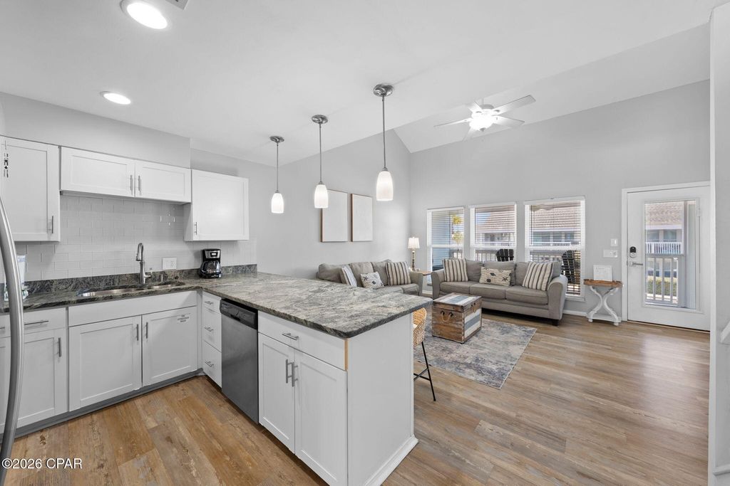 Image 4 of property listing at 17670 Front Beach Road J7, Panama City Beach, FL 32413