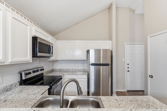 5343 Waterford Drive, Mesquite, TX 75150