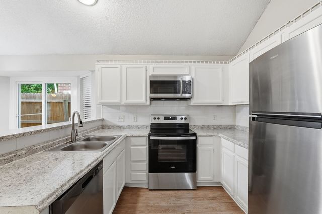 5343 Waterford Drive, Mesquite, TX 75150