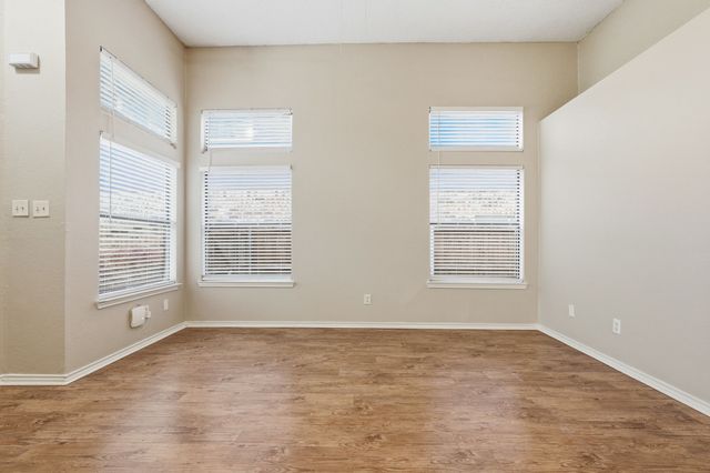 5343 Waterford Drive, Mesquite, TX 75150