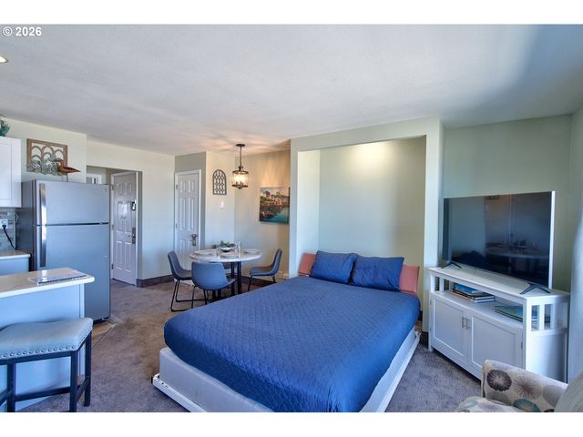 171 Sw HIGHWAY 101, Lincoln City, OR 97367