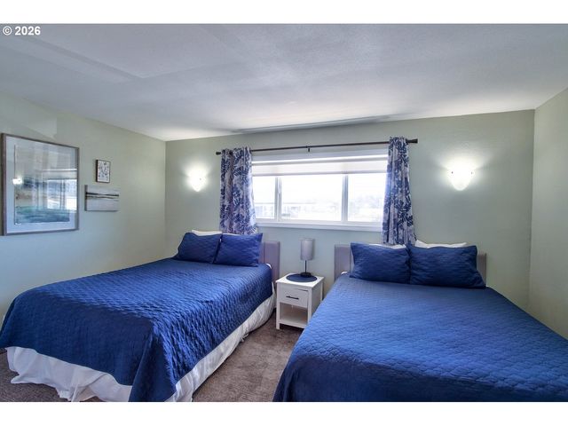 171 Sw HIGHWAY 101, Lincoln City, OR 97367