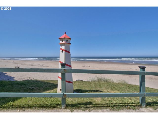 171 Sw HIGHWAY 101, Lincoln City, OR 97367