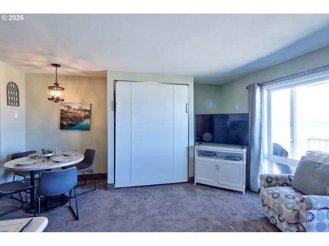 171 Sw HIGHWAY 101, Lincoln City, OR 97367