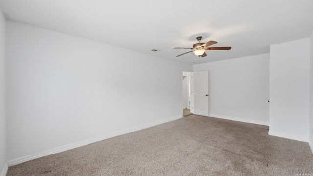 4747 Swann Ln, Kirby, TX 78219