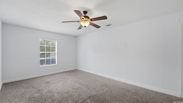 4747 Swann Ln, Kirby, TX 78219