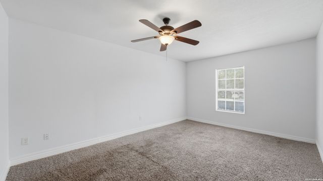 4747 Swann Ln, Kirby, TX 78219