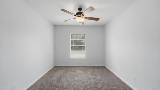 4747 Swann Ln, Kirby, TX 78219