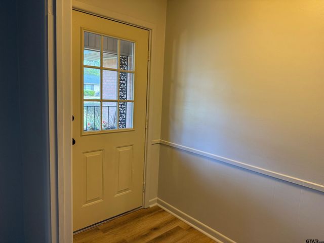 301 Ridgecrest, Tyler, TX 75701