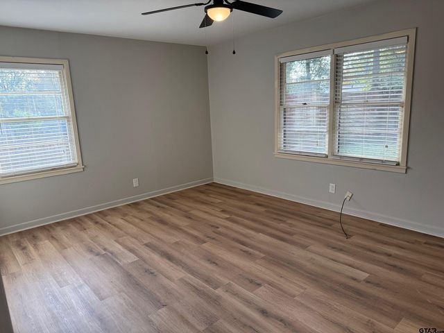 301 Ridgecrest, Tyler, TX 75701